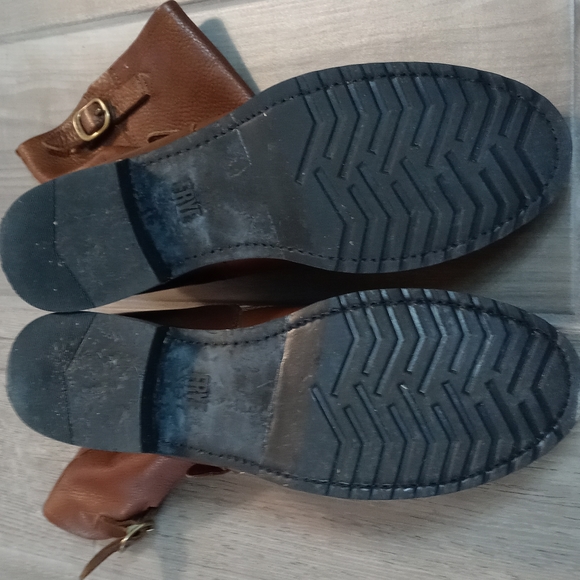 Frye boots - Picture 6 of 16